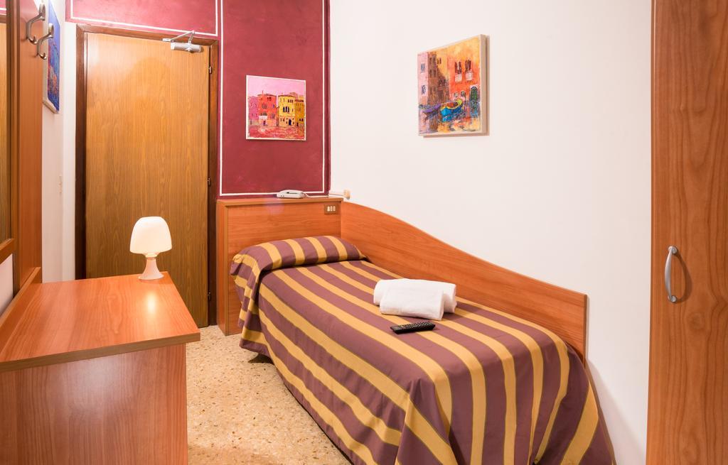 Antille E Azzorre Hotel 3*